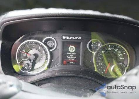 2019 Ram 1500 Big Horn/Lone Star 4X4 5'7 Box z USA, uszkodzony, nr VIN 1C6SRFFT8KN698888